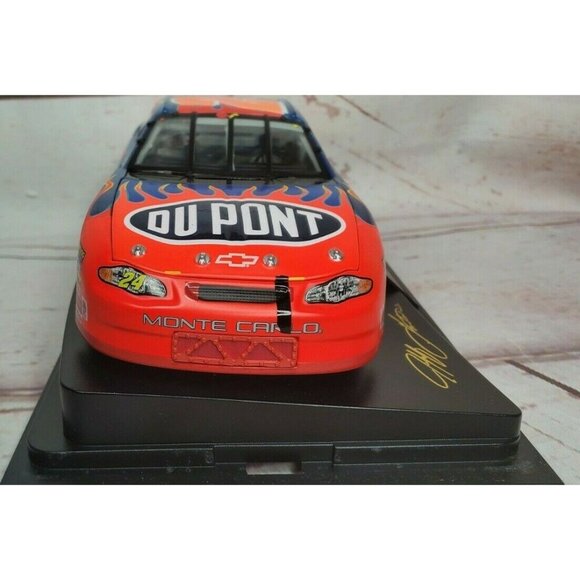 Collectible 1/24 Jeff Gordon #24 DuPont 2001 Monte Carlo SS NASCAR Diecast Car. - Picture 11 of 11